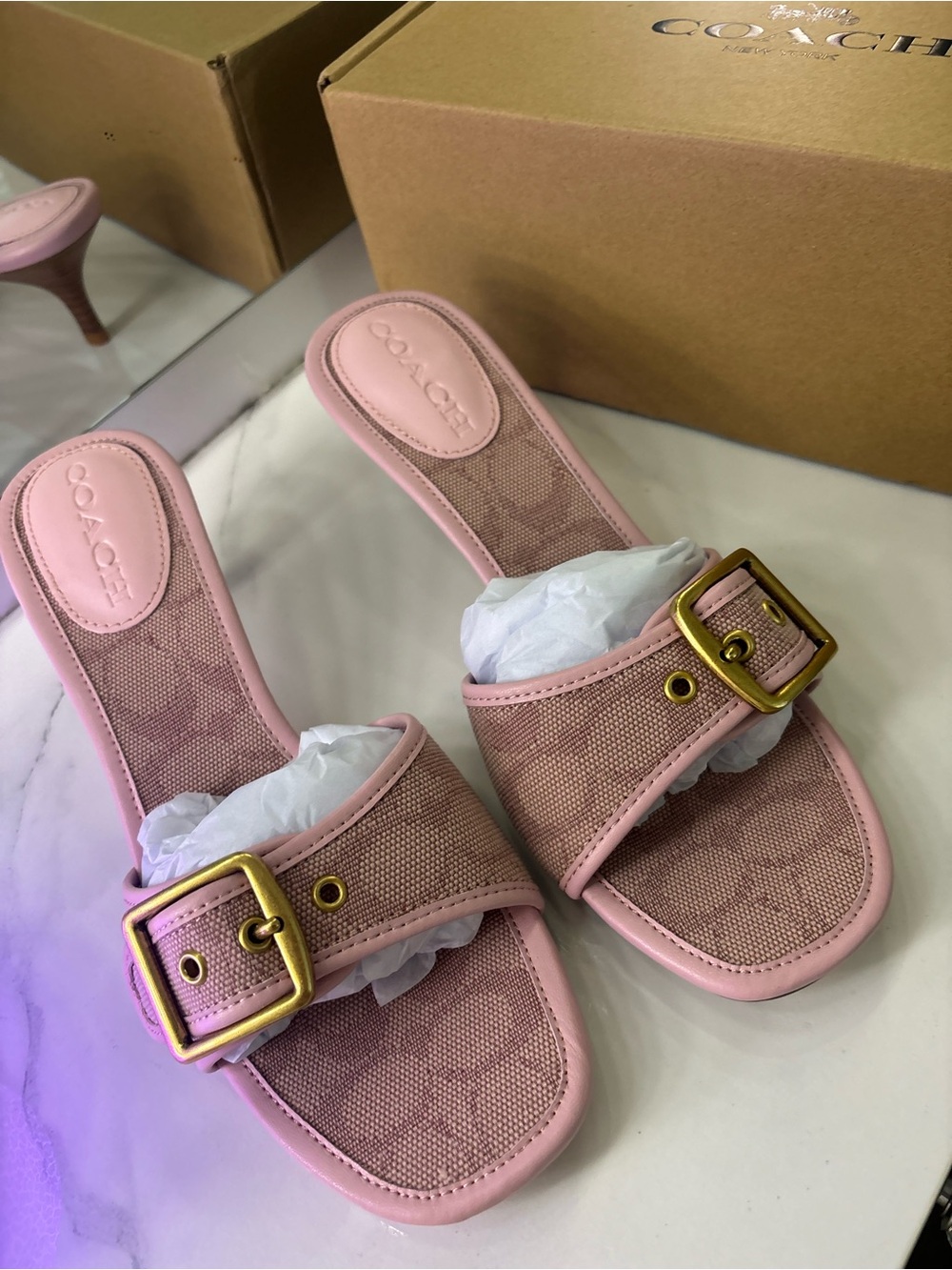 COACH Pink Margot Sandal Kiteen Heel Size 39 - Picture 4 of 7